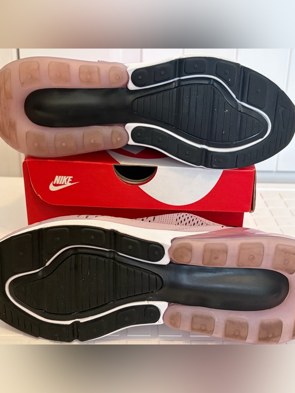 Nike Air Max 270 Sneakers Shoe size 6.5Y / 8W elemental rose worn 2x! - Picture 6 of 8